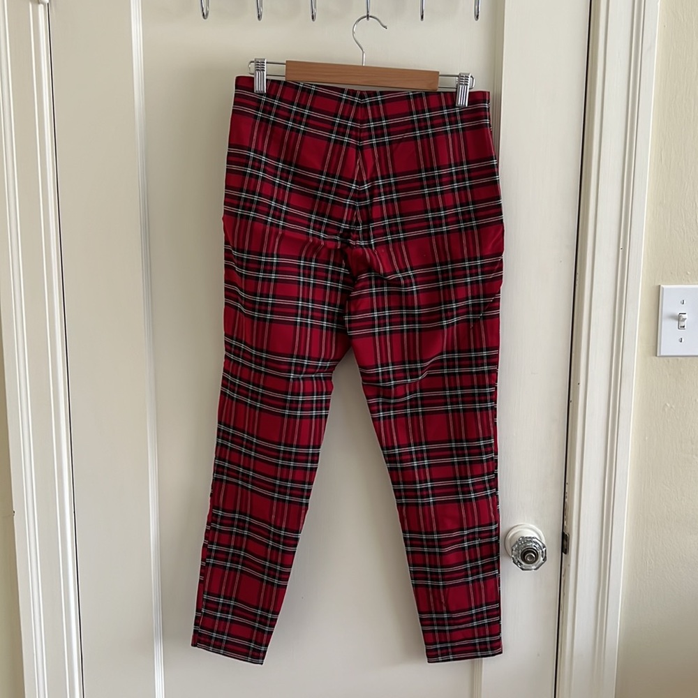 Zara Red Plaid Leggings with Black & White Tartan - Picture 3 of 3